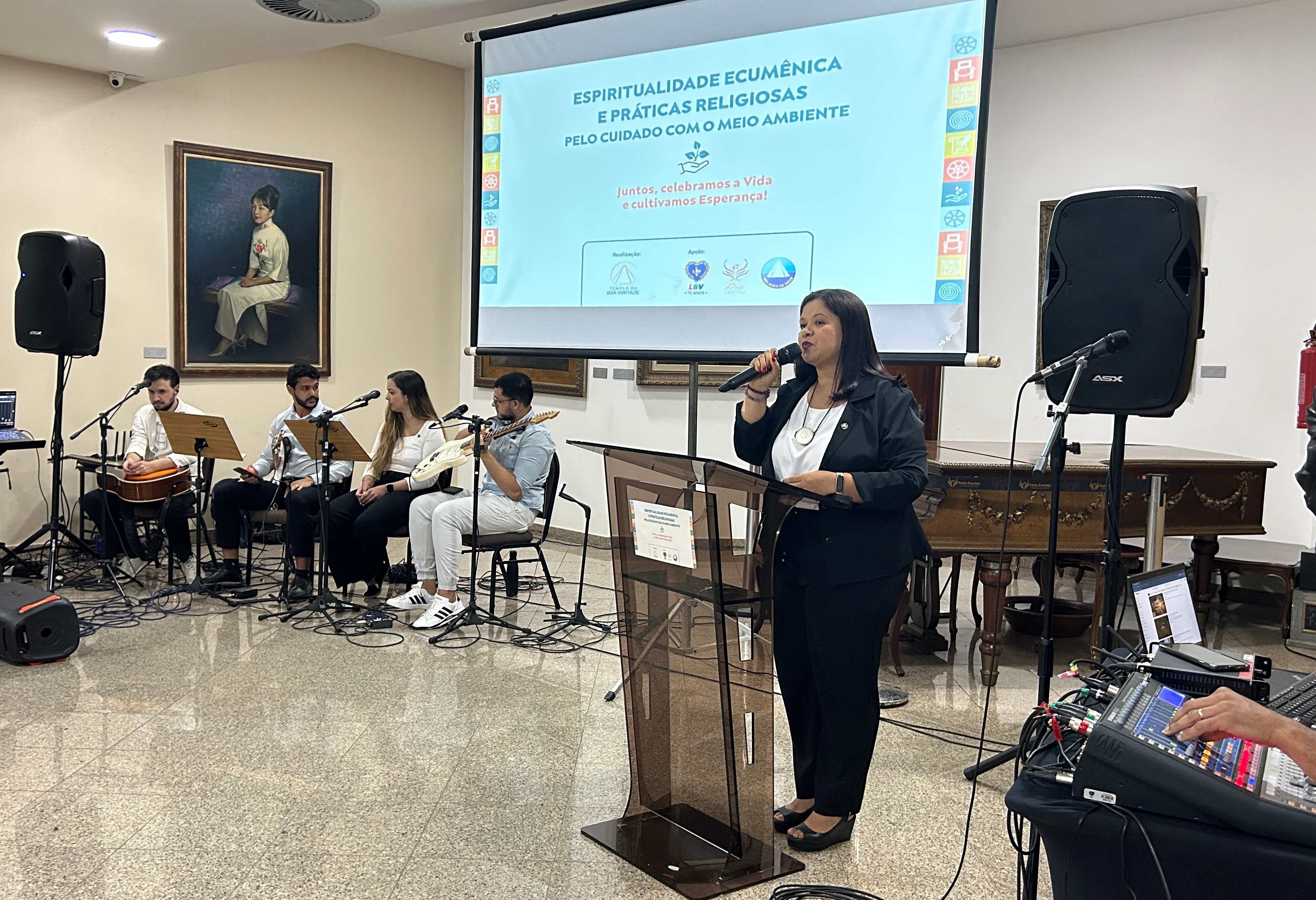 Templo da Boa Vontade reúne tradições religiosas para compartilharem práticas de cuidado com o meio ambiente
