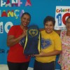 Araçatuba, SP — A entrega de kits contou com a presença de colaboradores e amigos da Boa Vontade, a exemplo da voluntária Janaina Leal, Ao lado, o jovem Pedro Henrique Bernandes junto com a sua avó, Vera Lucia.
