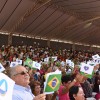 Peregrinos de todo o mundo superlotaram a Praça da Paz para acompanhar a palavra Fraterna e de Paz do Irmão Paiva Netto. Na imagem, vista parcial da arquibancada, na Praça da Paz.
