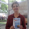 A escritora e psicoterapeuta Irlei Wiesel lançou, durante a 59ª Feira do Livro, a obra Quando a saúde adoece – Cure-se antes que você adoeça. Na oportunidade autografou um exemplar ao dirigente da LBV com a seguinte dedicatória: 