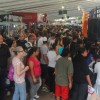 Público superlotou a grande praça da Alfândega durante a 58ª Feira do Livro da capital gaúcha.
