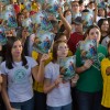 RIO DE JANEIRO, RJ — Detalhe do público presente no evento. Revista Jesus Está Chegando!, edição 118, é sucesso nas mãos dos jovens de todas as idades.