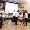 SÃO PAULO, SP — Jovens sobem ao Altar Sagrado e recebem uma pétala energizada pela Falange da Boa Vontade de Deus que atua na Revolução Mundial dos Espíritos de Luz, a Quarta Revelação, a Religião de Deus, do Cristo e do Espírito Santo, sob o comando do Irmão Paiva Netto.
