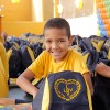 Ipatinga, MG — Em todo o Brasil, serão distribuídos mais de 17 mil kits pedagógicos, além de uniforme e todo o acompanhamento que meninas e meninos recebem durante o ano.