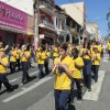 Sorocaba, SP — As crianças tocaram flautas, durante o desfile, apresentando belas melodias que aprenderam na Oficina de musicalização, oferecida pela Legião da Boa Vontade.