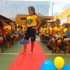 Montes Claros, MG — Atendida pela LBV desfila com o novo uniforme recebido pela LBV no dia da entrega dos kits da campanha Criança Nota 10!
