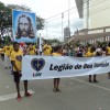 Itabuna, BA – Voluntários e atendidos carregam, com muito orgulho, a faixa representando a Legião da Boa Vontade. E como sempre, ao alto, a majestosa estampa de Jesus, o Cristo Ecumênico, o Divino Estadista, levando o ideal do Amor Fraterno a todos corações de boa vontade.