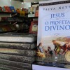 PRESIDENTE PRUDENTE, SP — Um dos destaques do evento é a versão popular do livro Jesus, o Profeta Divino, do escritor Paiva Netto.