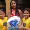 Ananindeua, PA — Família leva para a casa a certeza de um Natal mais feliz. A iniciativa é a conclusão do atendimento realizado ao longo do ano pela LBV.