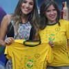 A apresentadora do programa Chega Aí, da TV Cidade (repetidora da Rede&nbsp;Record),&nbsp;Carol Carvalho (à esquerda),&nbsp;apoia&nbsp;campanha da LBV.
