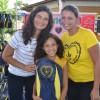 Belo Horizonte, MG - A coordenadora Municipal de Promoção da Leitura, do Livro e da Biblioteca, Viviane Maia Trindade, prestigiou a entrega dos kits de material escolar e pedagógico: “Estou muito bem impressionada! Achei o espaço confortável, atraente. É tudo prático, organizado. As crianças parecem felizes e isto é um bom indício de que elas são acolhidas no espaço. A entrega dos kits, mochila, uniforme, tudo tão bonito, tão feito com carinho, isto incrementa as possibilidades de as crianças perceberem a vida de uma outra maneira, fiquei impressionada, parabéns! O que a gente puder fazer pelas crianças é muito bem-vindo pra ver se a gente consegue mudar este país. Estou muito feliz, podem me chamar todos os anos, virei com prazer.