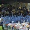 PELOTAS, RS — As famílias atendidas pela LBV na cidade gaúcha têm um motivo a mais para sorrir. A entrega dos alimentos coroou um importante trabalho desenvolvido durante todo o ano, por meio de diversos programas socioassistenciais mantidos pela Instituição graças à ajuda do povo.