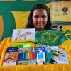 Salvador, BA — Os kits são compostos de acordo com a faixa etária dos atendidos. Entre os diversos itens, há estojo, lápis preto e de cor, canetas, apontador, borrachas, tesoura, tubos de cola, tinta guache, cadernos, mochila, régua, dicionário da língua portuguesa (com a nova ortografia) e de inglês.