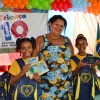 João Pessoa, PB - As filhas da senhora Osana Faustino da Silva, Girlane e Giovanna, são assistidas pelo programa Criança - Futuro no Presente! diariamente na Unidade Socioeducacional da LBV na capital paraibana. A mãe das meninas estava bastante feliz com os kits de material pedagógico da Campanha Criança Nota 10 - Proteger a Infância é acreditar no futuro! que suas pequenas receberam da LBV.