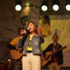 Jovem Legionária Yandi Alejandra Castro Velásquez, de La Paz na Bolivia, se apresenta durante o Festival Internacional de Música, da LBV. 
