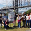 Florianópolis, SC — Na capital catarinense, os jovens foram para a Avenida Beira Mar Continental levar a mensagem eumênica da Religião Divina, homenageando os 63 anos de trabalho do Irmão Paiva Netto na Seara da Boa Vontade.
