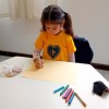 Niños y niñas del Instituto Educativo realizan actividades en su aula.
