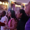 Jovens de todas as idades participam da Campanha de Entronização do Novo Mandamento de Jesus no Coração de Boa Vontade. 
