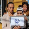 Cascavel, PR — A campanha Diga Sim! chegou no momento certo com a entrega de cobertores às famílias de baixa renda.