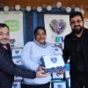 Foz do Iguaçu, PR – O radialista Benê Benites, da Rádio Viola, participou da entrega de 250 cobertores a famílias em situação de pobreza que enfrentam as baixas temperaturas nessa época do ano.