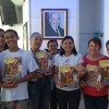 Niterói, RJ — Jovens ecumênicos de todas as idades realizaram a Campanha de Entronização do Novo Mandamento de Jesus nos Corações de Boa Vontade na manhã deste sábado, dentro da programação do Fórum.
