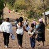 Rio Branco do Ivaí, PR — Com a distribuição dos cobertores, a Legião da Boa Vontade leva a esperança aos corações dos seus atendidos.