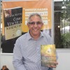 QUARTA-FEIRA, 8 — O escritor Carlos Ivan Silva esteve na Feira do Livro de Porto Alegre para uma sessão de autógrafos de seu livro O Evangelho segundo a Esperança. Ele enviou a obra ao dirigente da LBV com os seguintes dizeres: