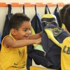 Taguatinga, DF - A Escola de Educação Infatil da LBV fez aniversário, mas quem ganhou o presente foram as famílias dos alunos. A Instituição fez a entrega de kits contendo material pedagógico conjuntos de uniformes. Olha só a alegria delas \o/