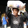 Porto Alegre, RS — A alegria em receber a cesta de alimentos era visível no rosto das famílias atendidas pela LBV.