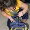 Porto Alegre/RS - O kit é composto por itens de acordo com a faixa etária dos estudantes, como: estojo, lápis preto e de cor, canetas, borrachas, tesoura, cubos de cola, cadernos, mochila, dicionários de Português e de Inglês, entre outros.