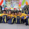 Natal, RN - Crianças exibem, contentes, os kits de materiais pedagógicos que receberam da LBV. A ação ajudará milhares de crianças a permanecerem na escola.