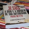 O novo best-seller do escritor Paiva Netto Jesus, a Dor e a origem de Sua Autoridade está disponível nas livrarias parceiras: AJR - Distribuidora de Livros, Mania de Ler e Momento Cultural.
