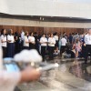 Brasília/DF - Durante a Unção da Religião Divina, uns dos momentos místicos das celebrações de aniversário do TBV, foram entregues distintivos e algodões energizados para os cristãos do Novo Mandamento de Jesus