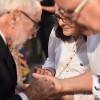 Brasília/DF - Durante a Unção da Religião Divina, uns dos momentos místicos das celebrações de aniversário do TBV, foram entregues distintivos e algodões energizados para os cristãos do Novo Mandamento de Jesus
