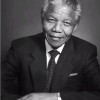 Nobel da Paz e símbolo da luta contra o apartheid, Mandela.