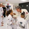 Ministro Luiz Fux compartilha sua paixão pelo jiu-jitsu em aula especial para o projeto Geração Maré, com apoio da LBV.