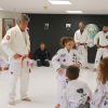 Ministro Luiz Fux compartilha sua paixão pelo jiu-jitsu em aula especial para o projeto Geração Maré, com apoio da LBV.
