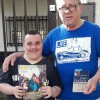 Buenos Aires, Argentina — Militancia Internacional: el Joven de la Buena Voluntad divulga voluntariamente la revista ¡JESÚS ESTÁ LLEGANDO!, inspirado en las enseñanzas del Señor de la Paz, que presenta, mediante Sus Leyes de Amor Universal, la esencia de la Religión de Dios, del Cristo y del Espíritu Santo. Un camino correcto y seguro para los que anhelan la verdadera unión, derrumbando cualquier barrera o diferencia que aún separe a los pueblos.
