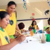 Solidarisches Leben (Brasilien) — Trägt zur Stärkung der gemeinschaftlichen Bindungen von Jugendlichen und Erwachsenen (von 18 bis 59 Jahren), anhand von Gruppenaktivitäten und kulturellen Aktionen bei. Es werden, unter anderem, Themen wie häusliche Gewalt, Drogenabhängigkeit in der Familie und öffentliche Politik behandelt. Die Unterstützten erhalten noch dazu Informationen über deren Rechte, mit dem Ziel derene Bürgerschaft zu stärken.