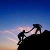 Helpu proksimulon: Agu solidare kaj helpu al personoj alfronti iliajn barojn kaj malfacilaĵojn, kiel vi sukcesis, malpliigante ilian doloron.