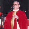 O cardeal durante a celebração de uma Missa na Igreja de São Francisco de Assis, na capital paulista, no ano de 2002.