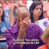 Público se emociona acompanhando as palavras do Irmão Paiva. Peregrinos no auditório Tom Jobim