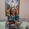 Osasco/SP — Felicidade e Esperança expressam o sorrido da irmã Maria Ortega Fernandes com a revista JESUS ESTÁ CHEGANDO! em mãos