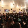 SEXTA-FEIRA, 28 — Público acompanha, com bastante entusiasmo, as palestras do último dia do evento.
