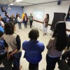 A oficina foi conduzida pela graduada em Artes Plásticas, especialista em Linguagens da Arte e em História da Arte, Mayla Ferreira e Larissa Brugnolo Meloni, graduada em Artes Visuais; graduanda em História da Arte. E oportuniza aos participantes a leitura de imagens e sua percepção como motivadoras de processos criativos. 
