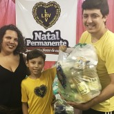 Ribeirão Preto, SP — Em um período de desafio econômico que o Brasil vive, a solidariedade ainda está no coração das pessoas. Ao doar para a LBV, a sua contribuição ajuda a mudar a realidade de muitas famílias neste natal. A você, o nosso muito obrigado!
