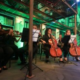 Brasília, DF — Coralistas de várias partes do Brasil se uniram à banda, orquestra e solistas para levar ao público a emoção e felicidade de fazer parte dos que perseveram em Jesus.
