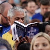 Na Nave do TBV, peregrinos estudam a parte 1 do capítulo 