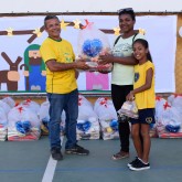 Cabo Frio, RJ — “Foi muito bom receber essa cesta! Ajuda muito nessa época de crise, em que estou sem receber