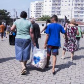 São Paulo, SP - Natal é época de união e solidariedade! A campanha de Natal da LBV leva às famílias a Solidariedade e a certeza de ceia farta com as cestas de alimentos.
